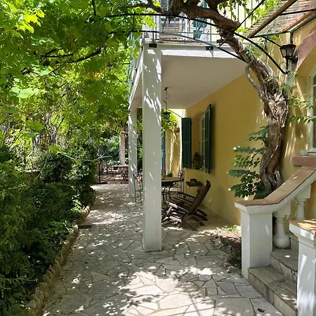 Traumhafte Nuages In Der Villa-fontaine-vieille, Vence, Naehe Nizza * Vence